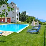 Studio Apartments Escape , Swimming Pool - Pelekas Beach